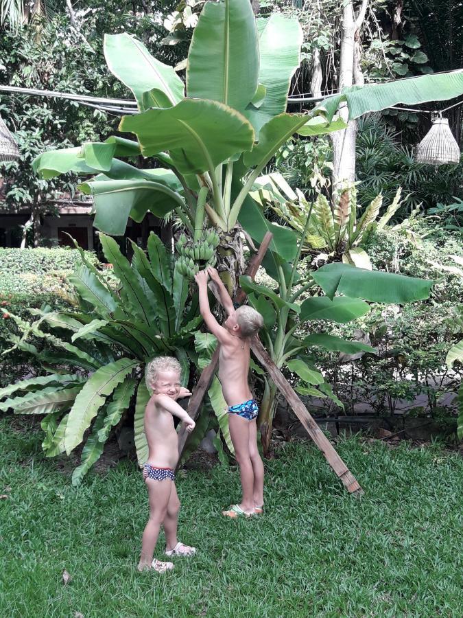 Двух-Комнатная Квартира В Кондоминимуме "Tropikal Garden" Pattaya Exterior foto