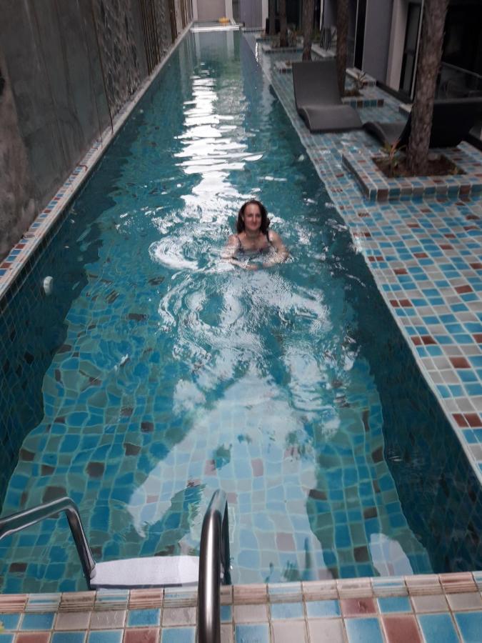 Двух-Комнатная Квартира В Кондоминимуме "Tropikal Garden" Pattaya Exterior foto