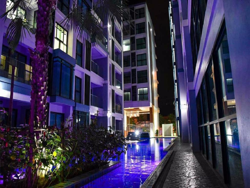 Двух-Комнатная Квартира В Кондоминимуме "Tropikal Garden" Pattaya Exterior foto